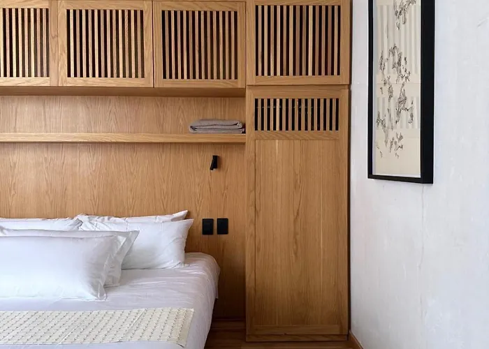 Apartment Design In Beautifully Restored Building In Roma Norte *