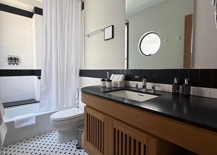 Design In Beautifully Restored Building In Roma Norte * Mexiko-Stadt